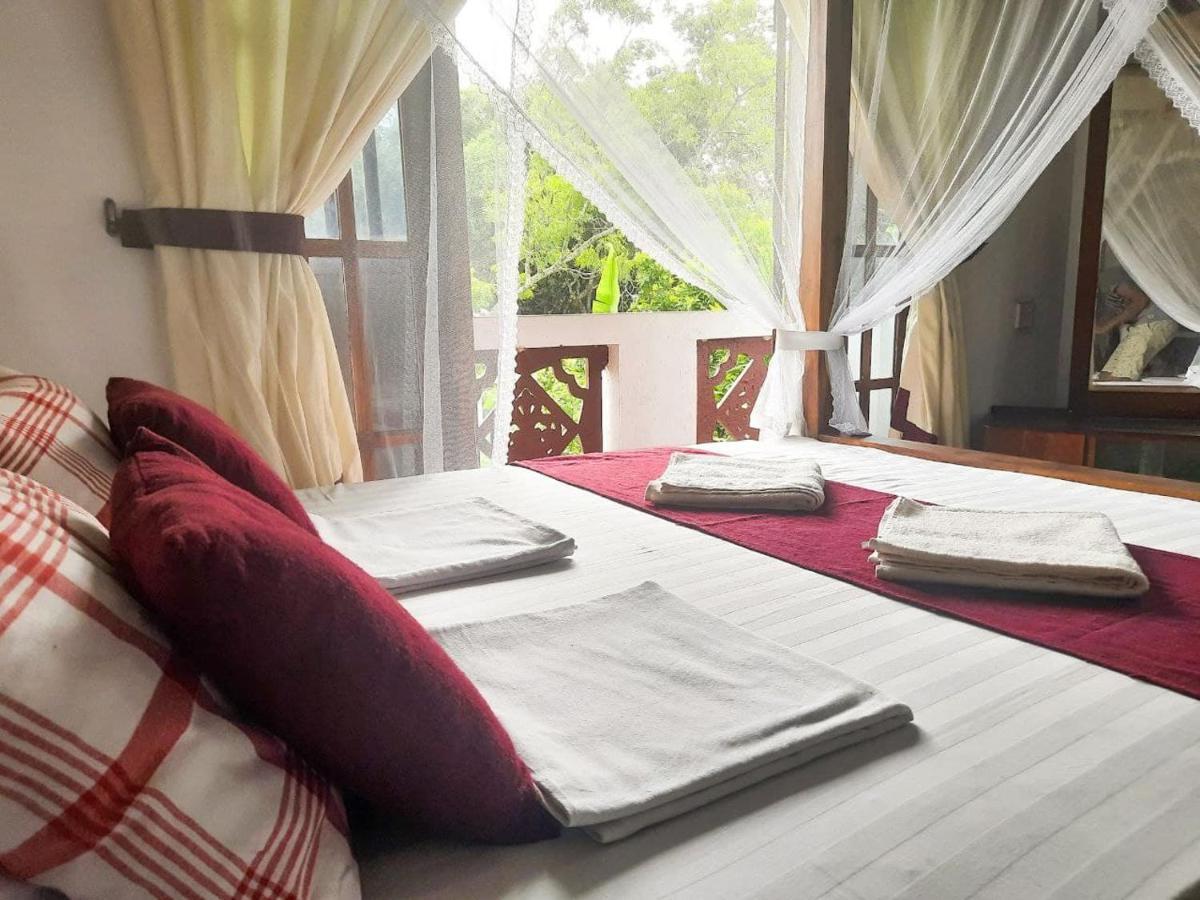 Sinhagiri Villa Szigirija Kültér fotó